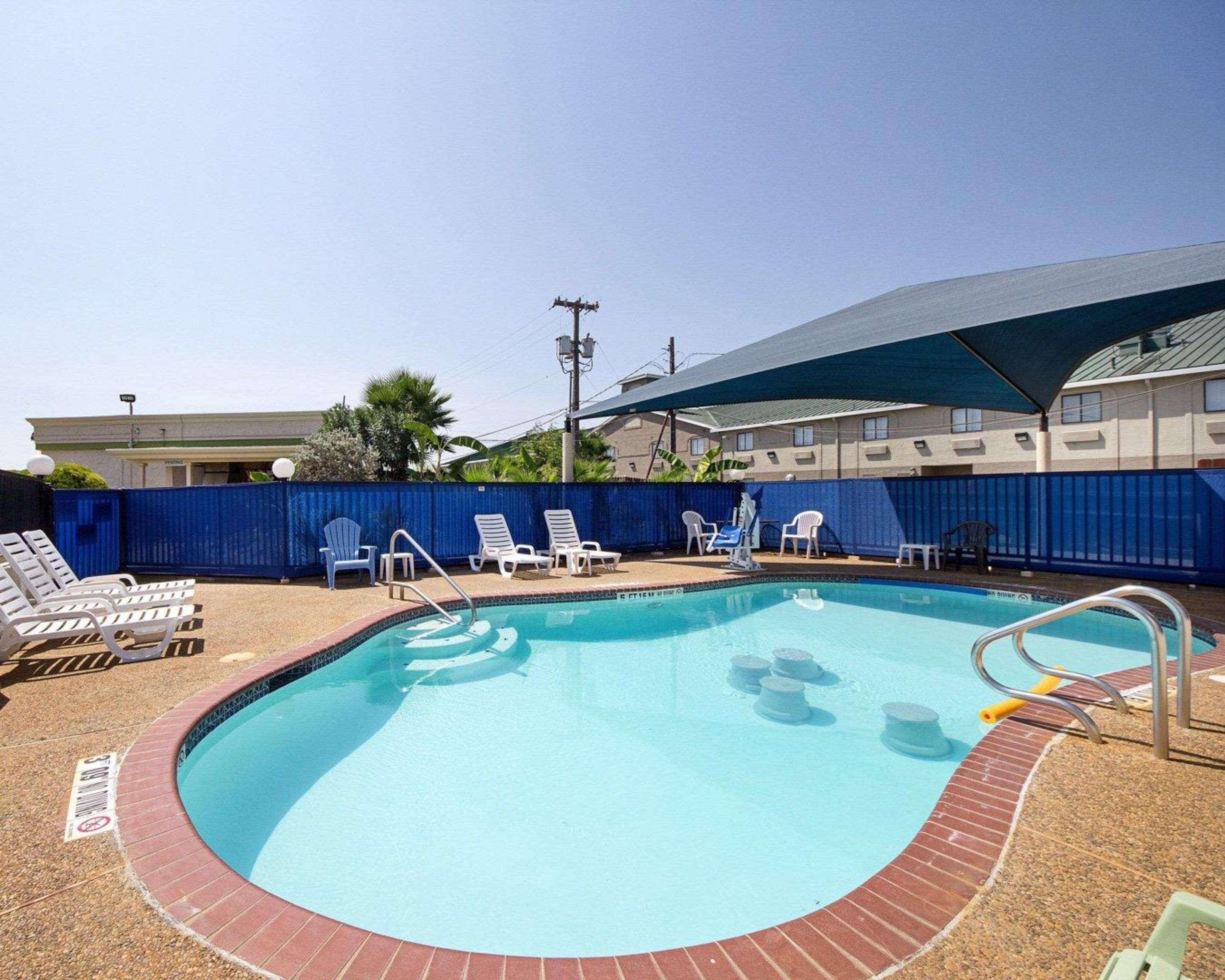 Rodeway Inn San Antonio Lackland Afb - Seaworld Экстерьер фото